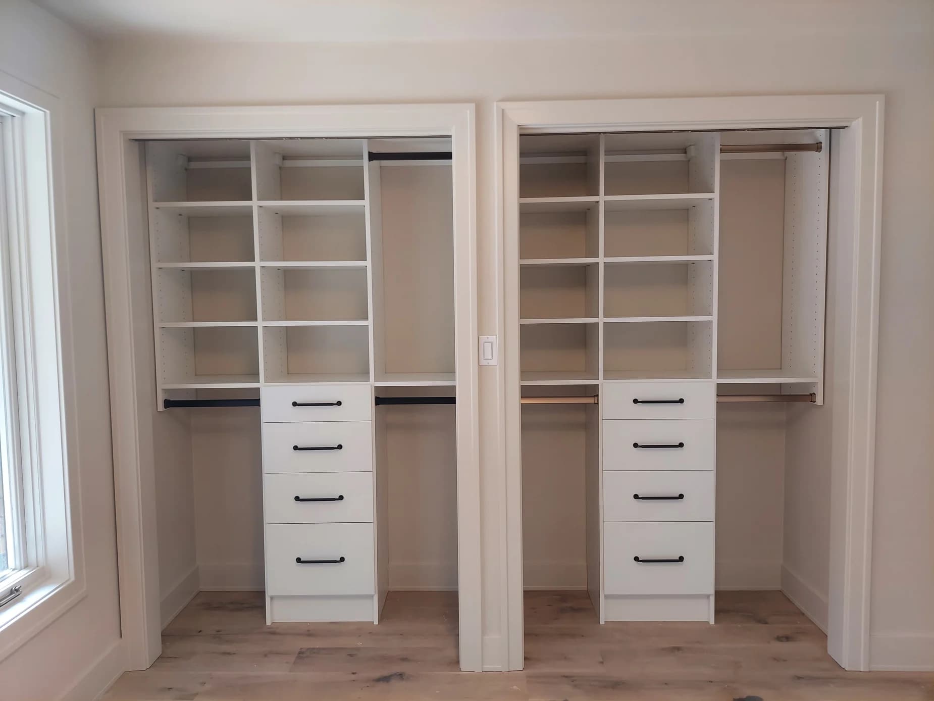 20 Matching Dual Reach In Closets