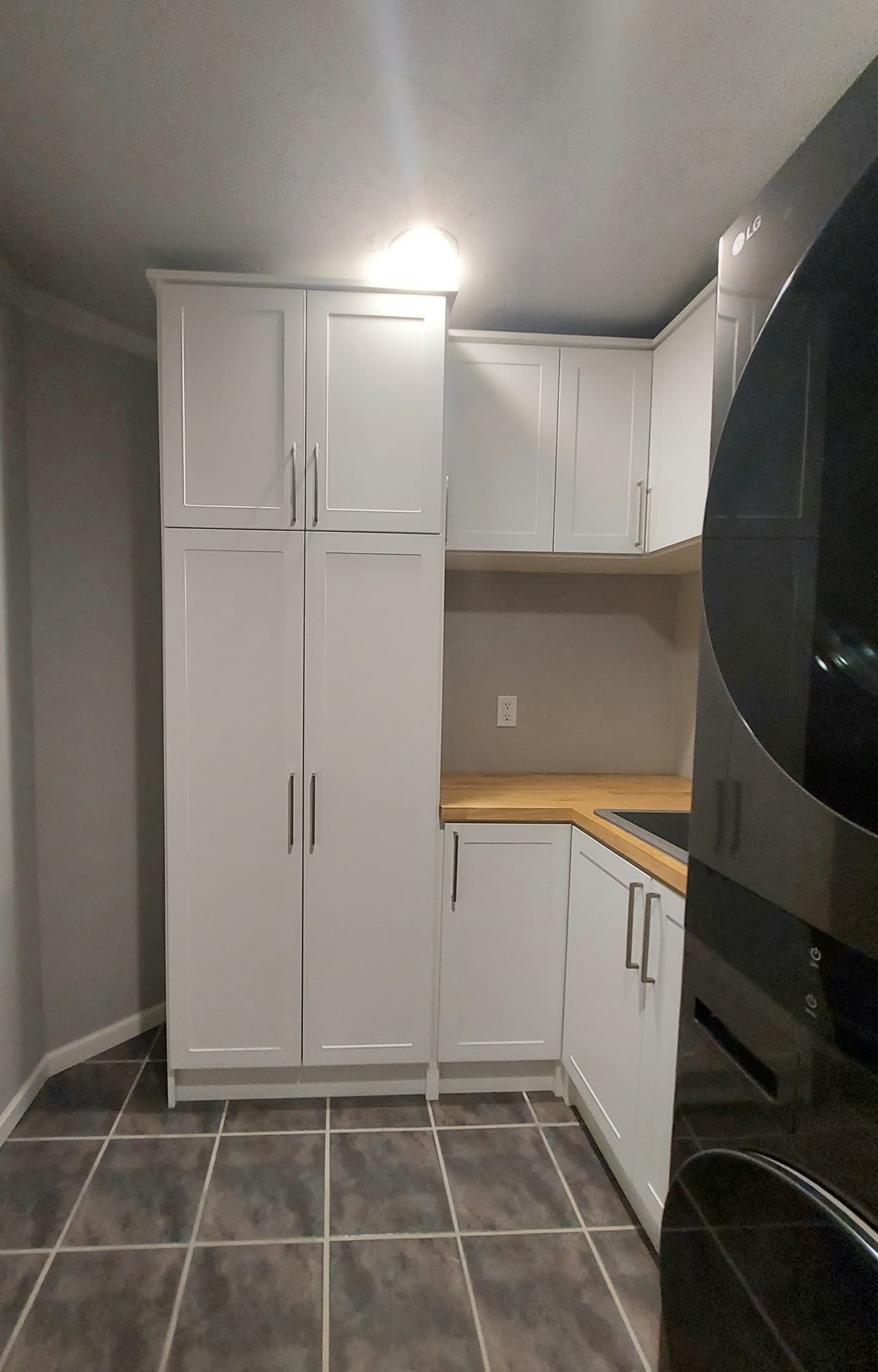 Laundry Room Portfolio: 1000006883
