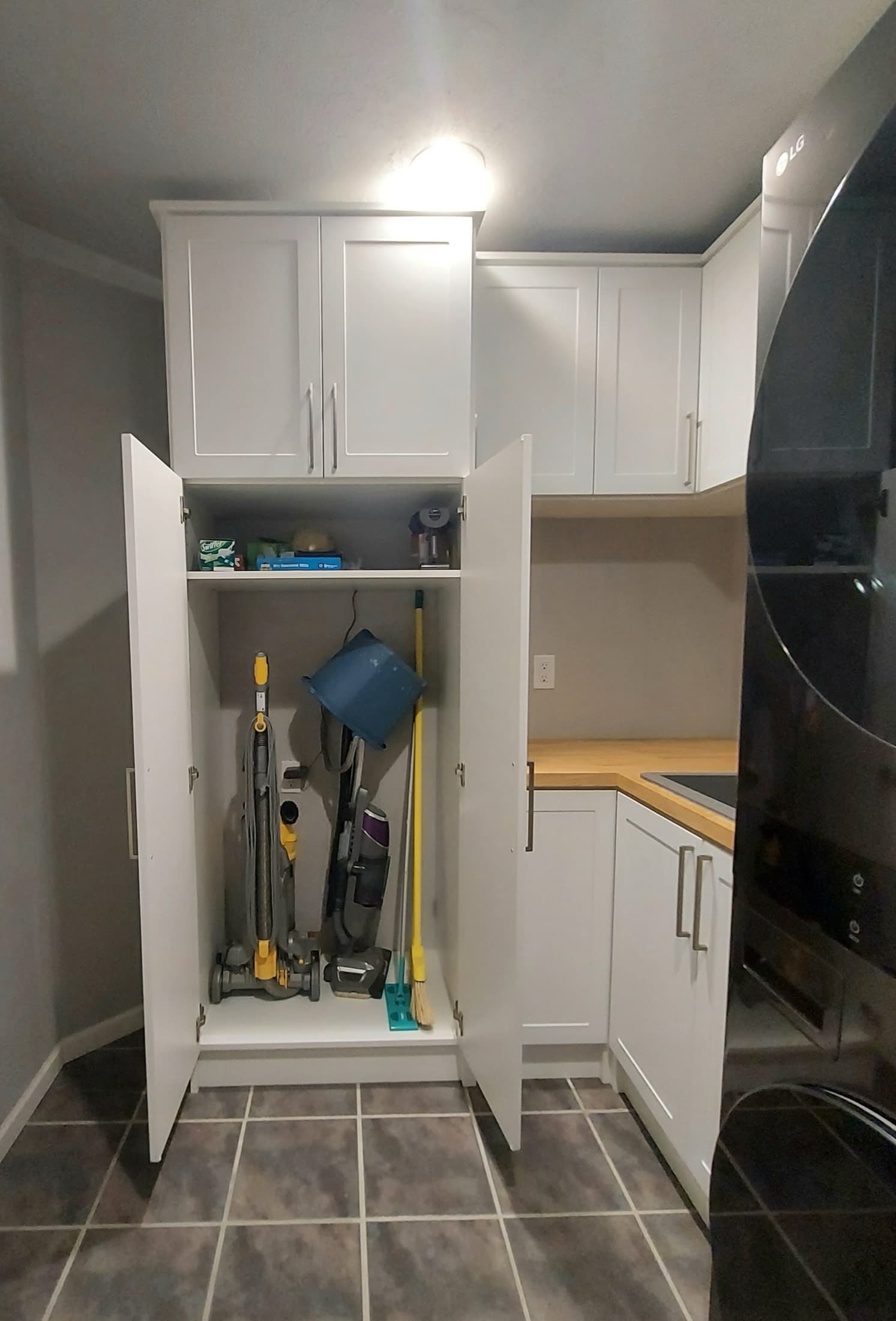 Laundry Room Portfolio: 1000006885