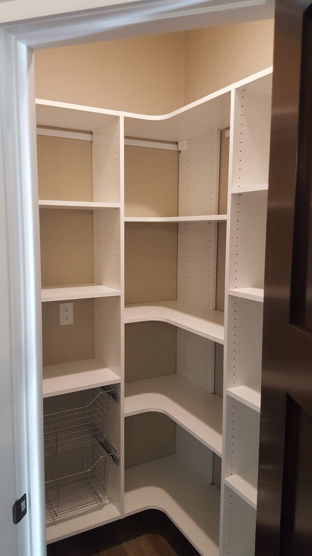 Pantry Portfolio: Curved-Corner Pantry with Wire Baskets